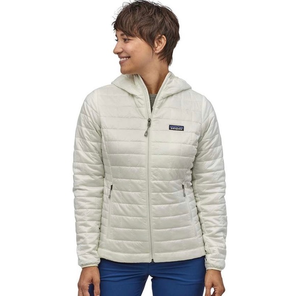 Patagonia Jackets & Blazers - Patagonia Women’s Nano Puff Hooded Jacket - SZ L